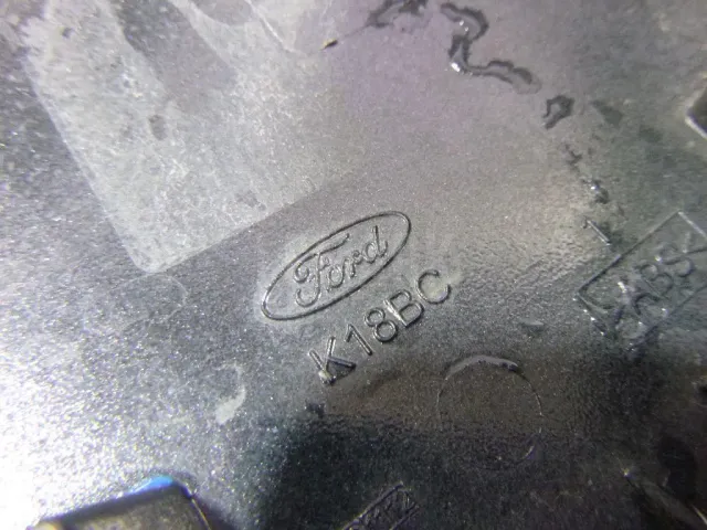 Крышка корпуса зеркала правого для  Ford America Focus USA 2004-2007