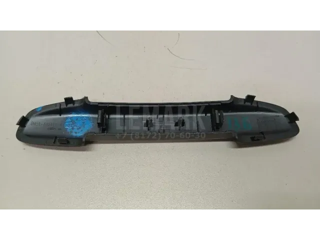 Накладка ручки внутренней для  BMW 3-serie F30/F31/F80 2011-2020
