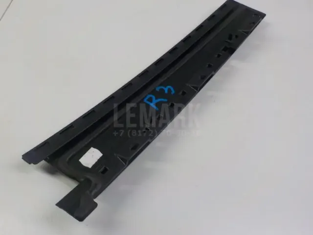 Накладка двери задней правой для  BMW X6 E71 2008-2014