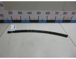Уплотнитель капота