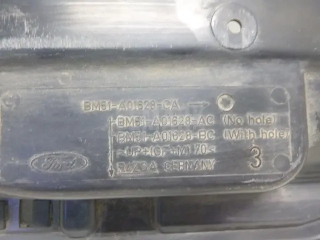 Водосток для  Ford Focus II 2008-2011