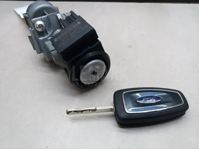Замок зажигания для  Ford Cougar 1998-2001
