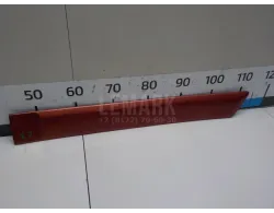 Молдинг задней левой двери