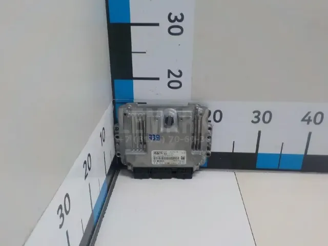 Блок управления двигателем