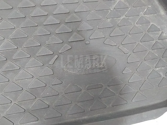 Коврик багажника