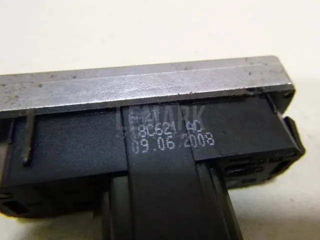 Кнопка обогрева заднего стекла для  Audi A2 [8Z0] 2000-2005
