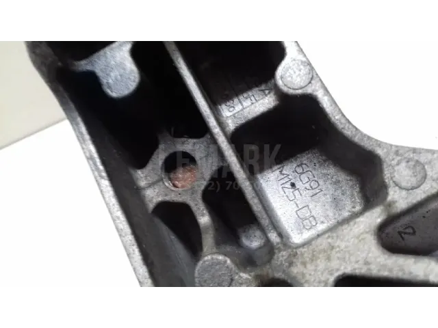 Кронштейн КПП левый для  BYD Yangwang U8 2023