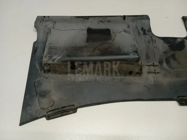 Кожух замка капота для  Audi Allroad quattro 2000-2005