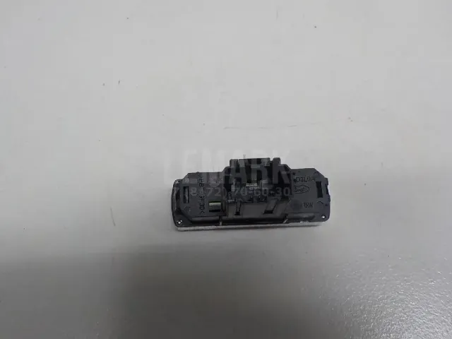 Кнопка обогрева заднего стекла для  Audi A4 [B5] 1994-2001