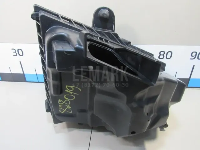 Корпус воздушного фильтра для  Cadillac BLS 2006-2010