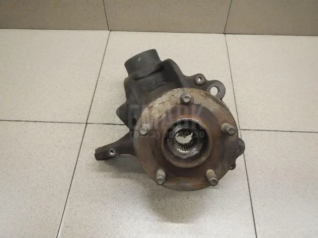 Кулак поворотный передний правый для  Audi Q3 (8U) 2012-2018