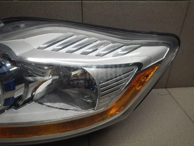 Фара левая для  Ford Kuga 2008-2012