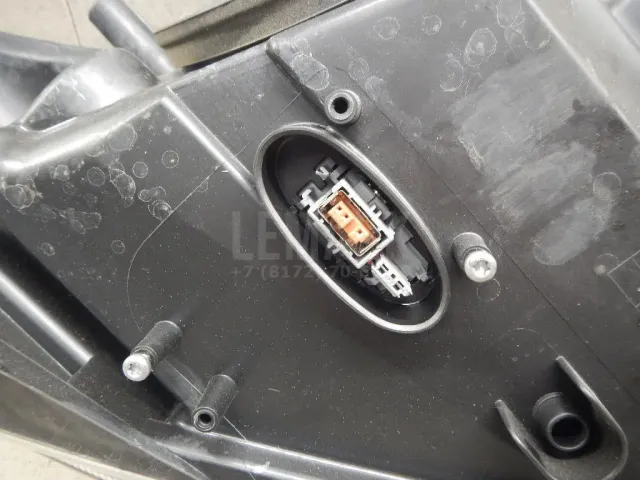 Фара левая для  Ford Kuga 2008-2012