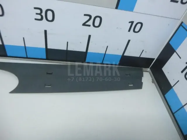 Накладка на решетку радиатора