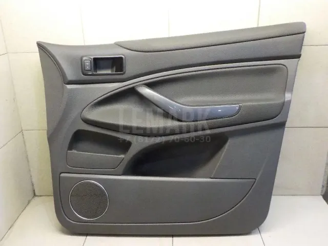 Обшивка двери передней правой для  Ford Cougar 1998-2001