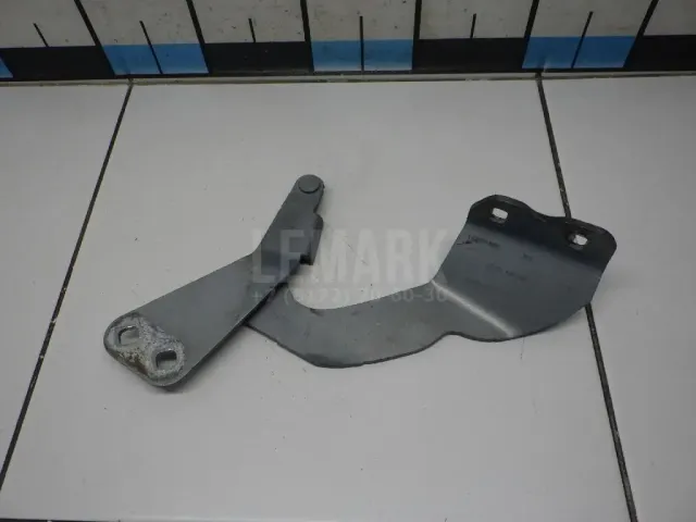 Петля капота левая для  BMW 6-serie E64 2004-2009