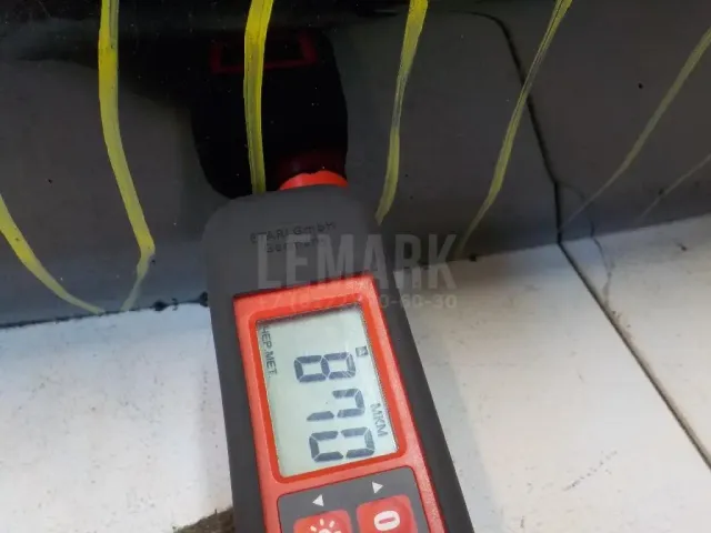 Дверь багажника