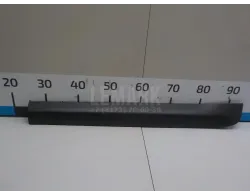 Молдинг задней левой двери