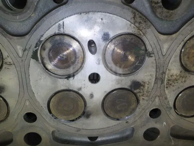 Головка блока для  Ford Kuga 2008-2012