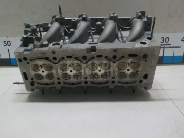 Головка блока для  Ford Kuga 2008-2012