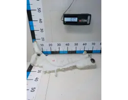 Бачок омывателя лобового стекла