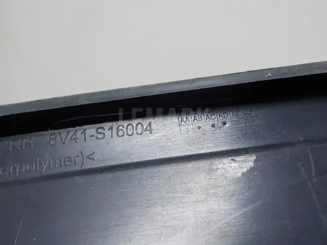 Накладка зеркала правого для  Ford Fiesta 2001-2008