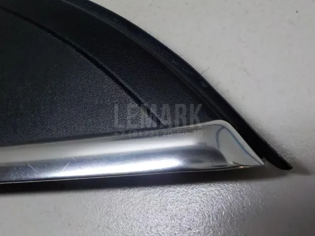 Накладка зеркала правого для  Ford Fiesta 2001-2008