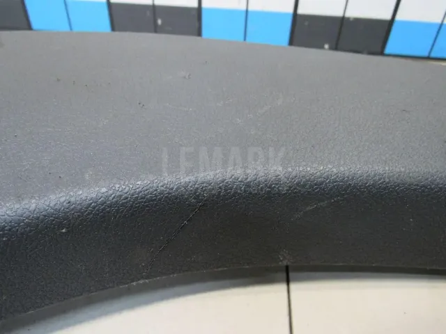 Обшивка багажника