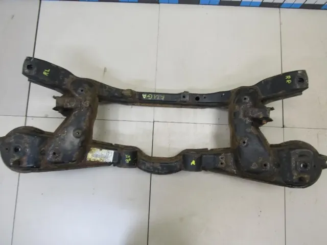 Балка задняя для  Ford Fiesta 2001-2008