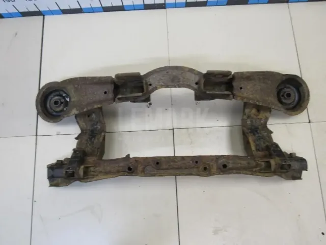 Балка задняя для  Ford Fiesta 2001-2008