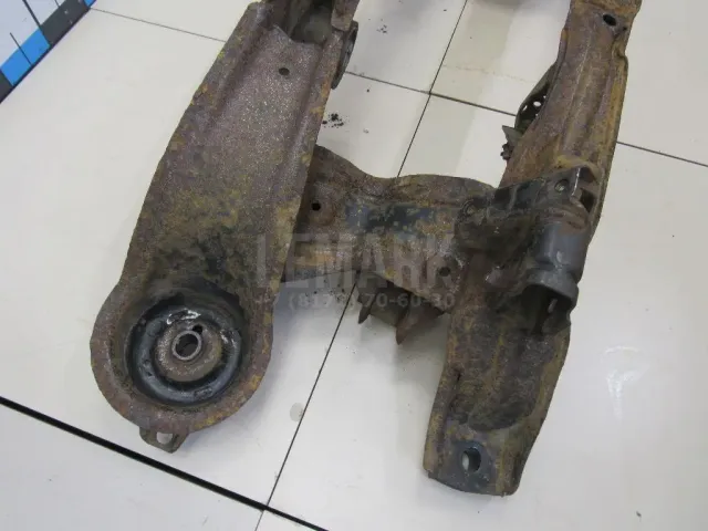Балка задняя для  Ford Fiesta 2001-2008