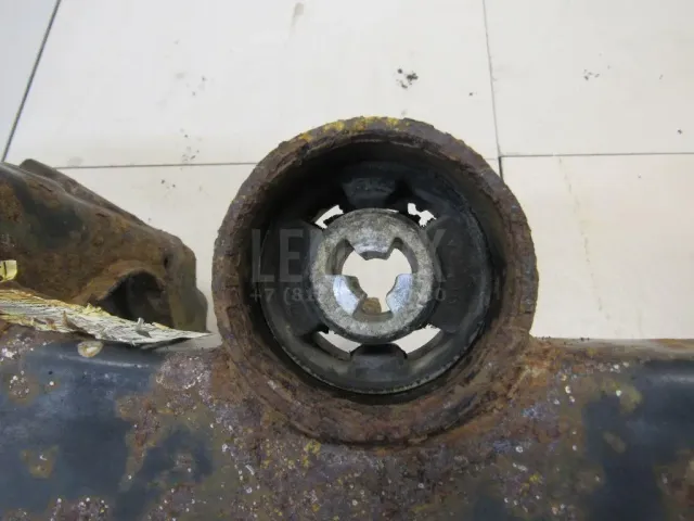 Балка задняя для  Ford Fiesta 2001-2008