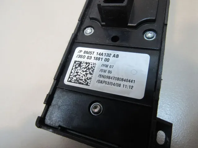 Блок управления стеклоподъемниками для  BMW 5-serie E60/E61 2003-2009