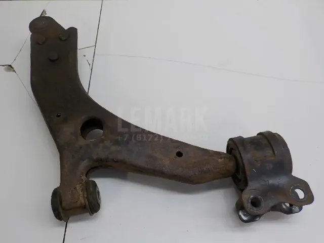 Рычаг передний левый для  Ford Focus III 2011-2019