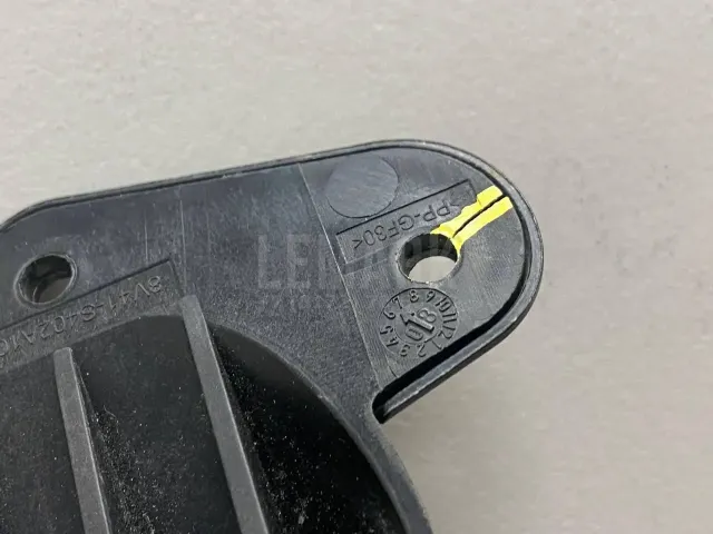Отбойник крышки багажника для  BMW 6-serie E63 2004-2009