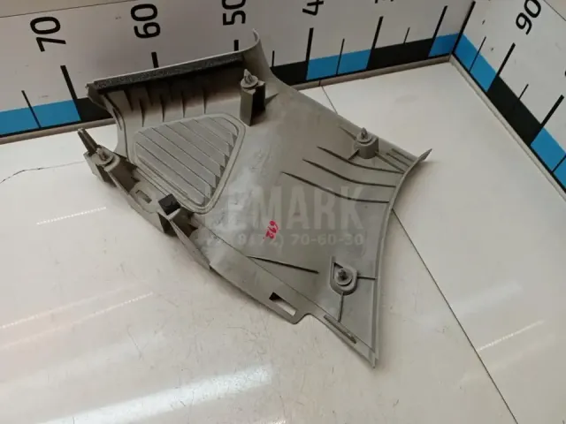 Обшивка стойки для  BMW 5-serie G30/G31/F90 2017-2023