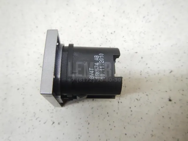 Кнопка обогрева переднего стекла для  Honda Accord III 1985-1989
