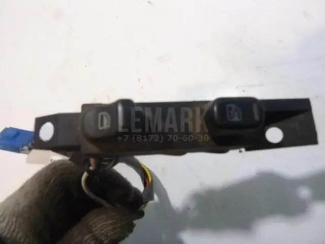 Кнопка стеклоподъемника для  Ford Maverick 1993-1998