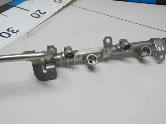 Рейка топливная (рампа) для  BMW 6-serie E64 2004-2009