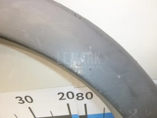 Накладка двери задней правой для  BMW 3-serie F30/F31/F80 2011-2020