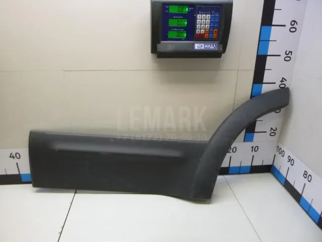 Накладка двери задней левой