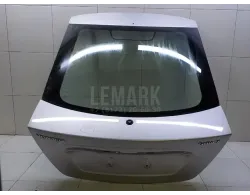 Дверь багажника со стеклом