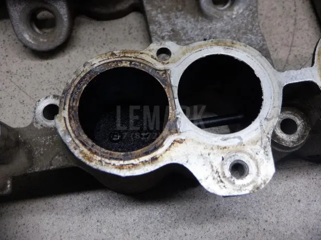 Коллектор впускной для  BMW 7-serie E65/E66 2001-2008
