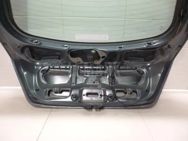 Дверь багажника со стеклом для  Ford Mondeo III 2000-2007