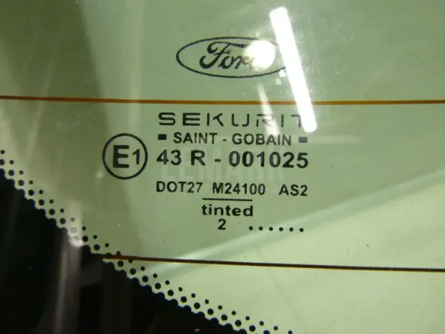 Дверь багажника со стеклом для  Ford Mondeo III 2000-2007