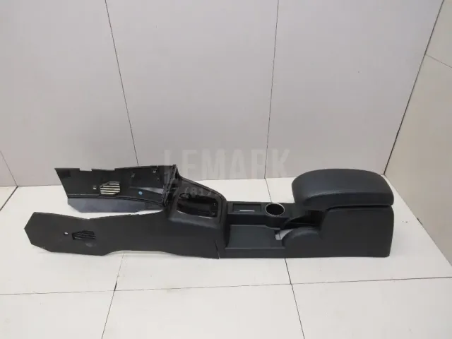 Подлокотник для  BMW X1 E84 2009-2015
