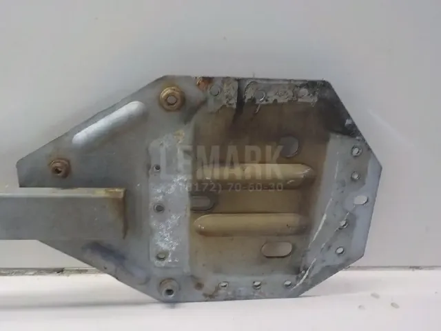Балка передняя поперечная для  Ford Fiesta 2001-2008