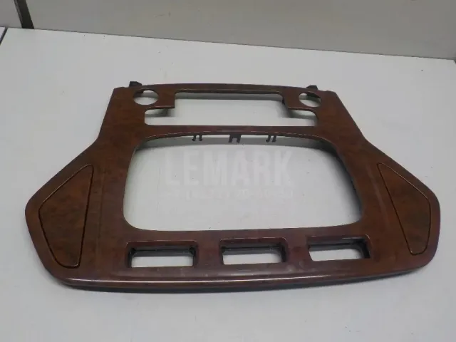Рамка магнитолы для  Ford America Bronco Sport 2020