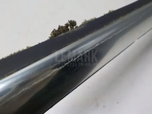 Накладка стекла заднего левого