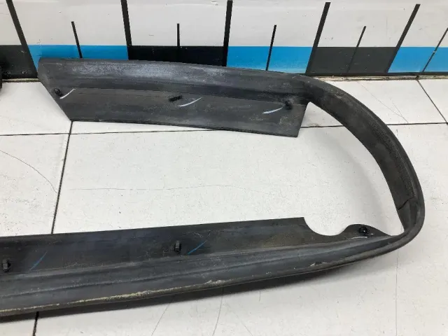 Уплотнитель капота для  BAW M7 2022